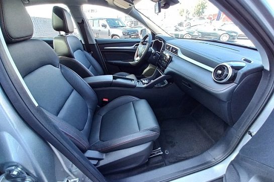 MG ZS EV Luxury 70 kWh Maximal Reichweite bei Schirak Automobile – Das Autohaus in St. Pölten in 